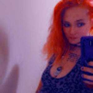 Meet your Posher, Desiree